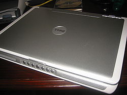 HP Dv6000 and Dell 6400