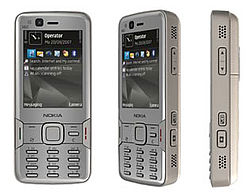 Nokia N82