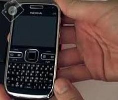 Nokia E72