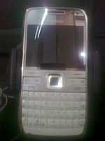 Nokia E72