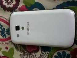 Samsung s Duos s7562