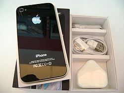 I PHONE 4s 16GB FACTORY FOR SALE