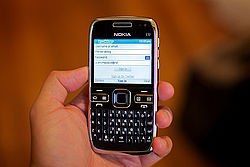 Nokia E72