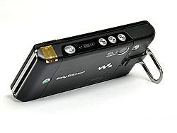 Sony Ericsson W995